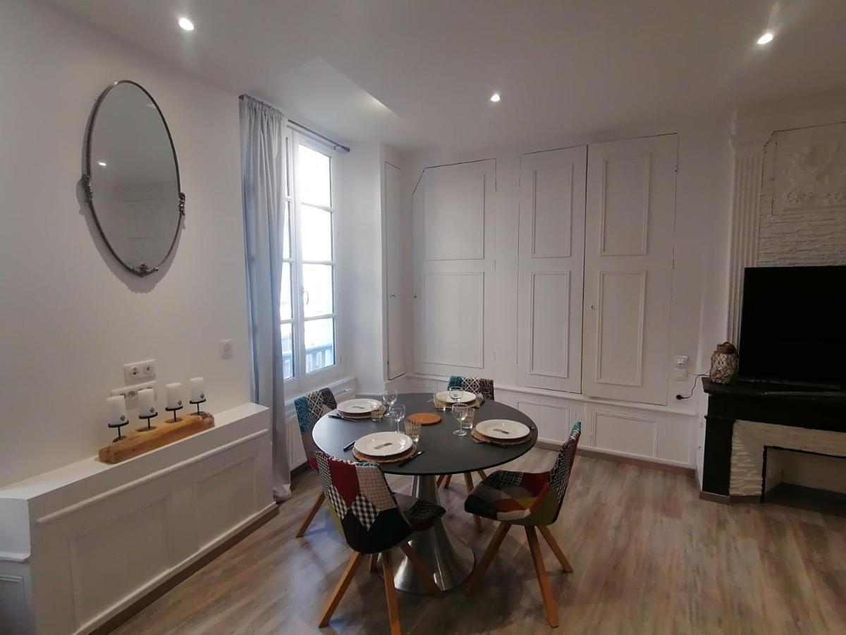 Appartement F2 Dans Le Centre Historique Le Puy-en-Velay Exteriér fotografie