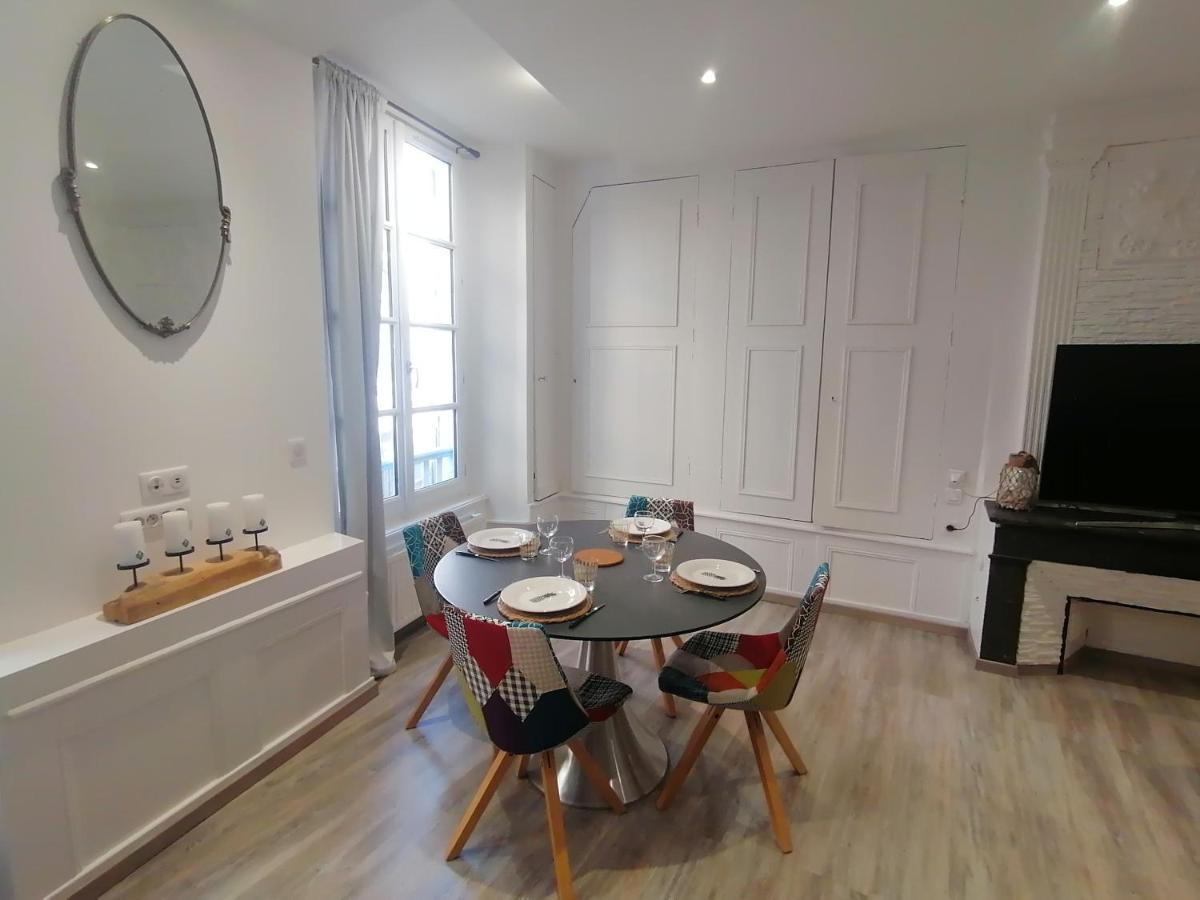 Appartement F2 Dans Le Centre Historique Le Puy-en-Velay Exteriér fotografie